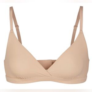 SKIMS Fits Everybody CROSSOVER BRALETTE